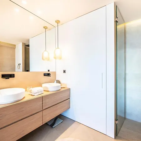 Somptuous 3 Bedroom With Sea-view On The Croisette Apartment *