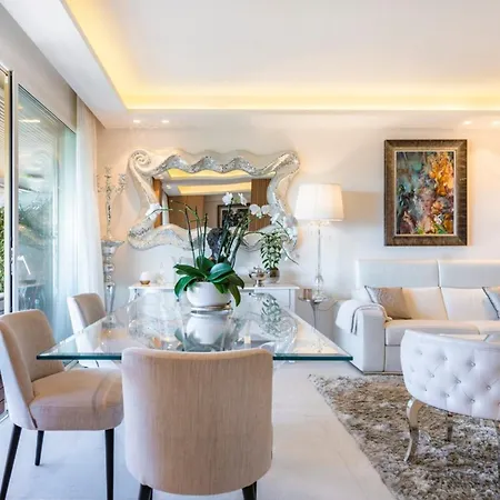 Somptuous 3 Bedroom With Sea-view On The Croisette *