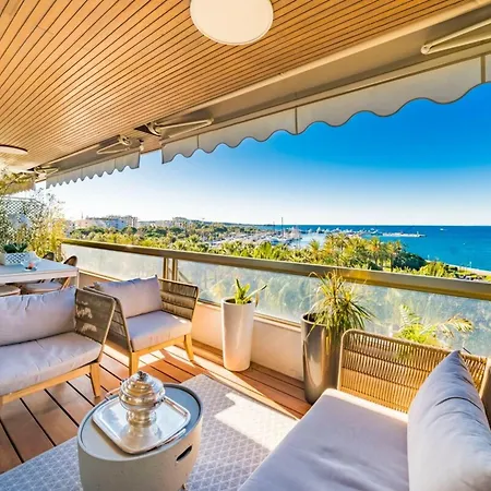 Apartment Somptuous 3 Bedroom With Sea-view On The Croisette